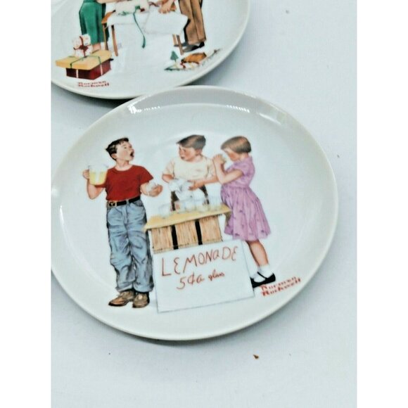 Collector Plates Norman Rockwell 4 Plate Set Hangable 6.5" - Japan - Picture 2 of 11